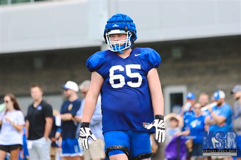 Grant Bingham Nikolas Hall Could Be Wild Cards On Kentucky Offensive