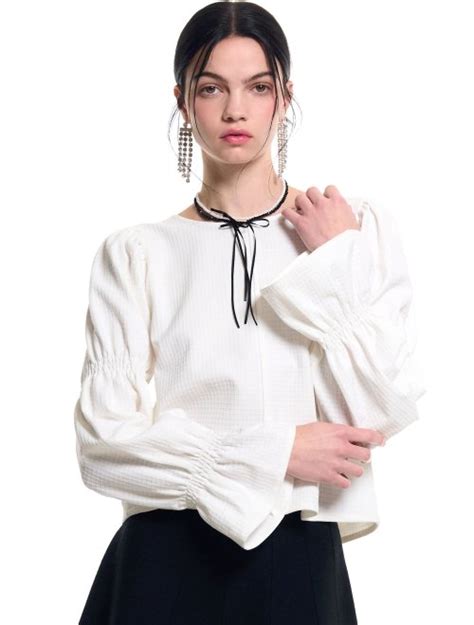 MUSINSA GENERAL IDEA Shirring Sleeve Blouse WHITE WBC3L03501