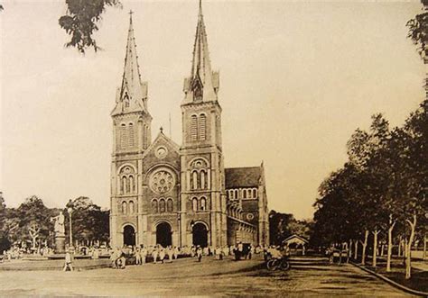 Saigon Notre Dame Cathedral - Indochina Tours