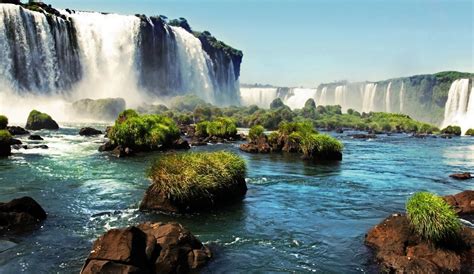 Iguazu Falls, Rio de Janeiro, and Pantanal Wildlife - Vaya Adventures ...