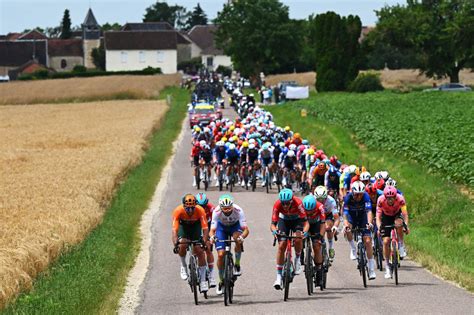 Tour De France Anthony Turgis Wins Chaotic And Captivating Gravel