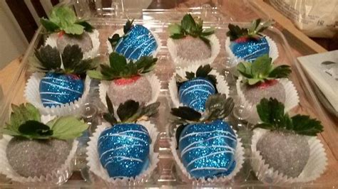 Blues And Grey Chocolate Covered Strawberries