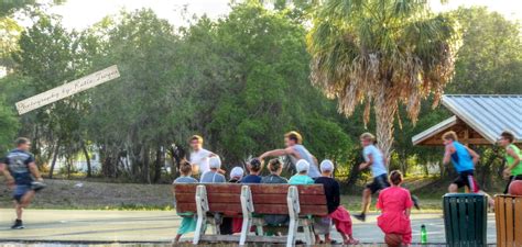 Pinecraft-Sarasota: Fun at the Park