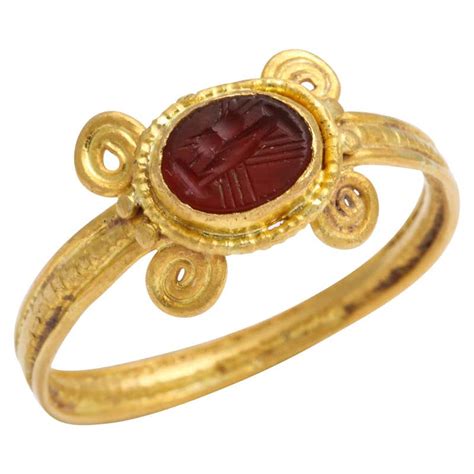 Ancient Roman Garnet Intaglio Gold Ring For Sale At 1stdibs Ancient