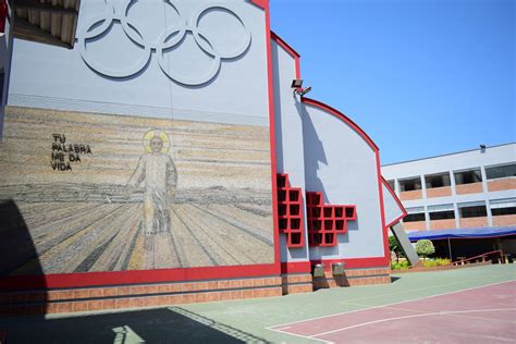 Infraestructura Colegio Santísimo Nombre de Jesús