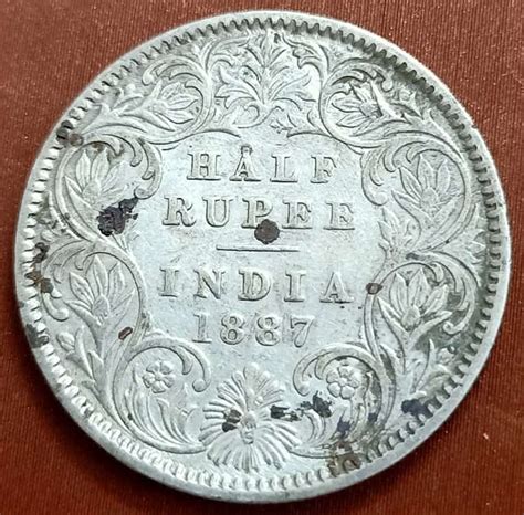 Queen Victoria Qv India Half Rupee Coin Of Calcutta Mint Rare Year