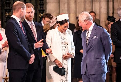 Le Roi Charles III Rend Un Hommage Subtil Au Prince Harry Meghan