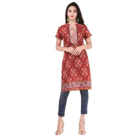 Casual Wear Straight Ladies Half Sleeve Cotton Kurti Handwash Size