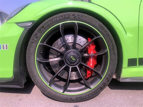 保时捷 911 Gt3 Rs 蜥蜴绿黑绿 2019年1月上牌 11000公里 恩佐网