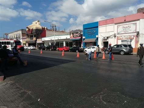 Obras P Blicas Realiza Trabajos De Balizamiento En La Avenida Serd N