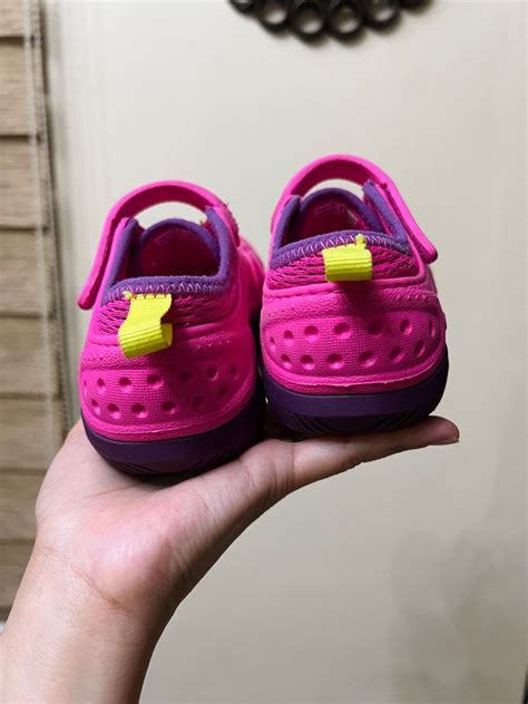 Crocs Size C11 Kids Pink Play Shoes on Carousell