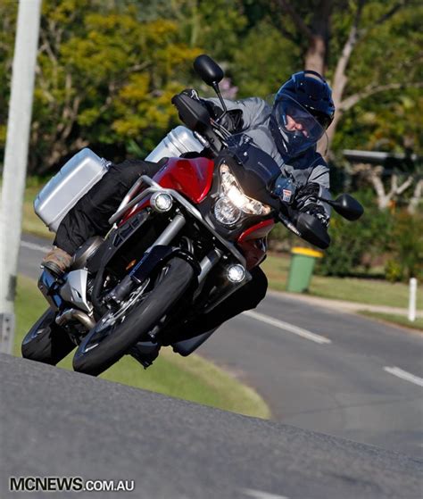 Honda VFR1200X Cross Tourer Review MCNews