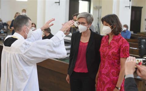 Why LGBTQ Catholics Are Ambivalent About The Gift Of Same Sex Blessings The Nation