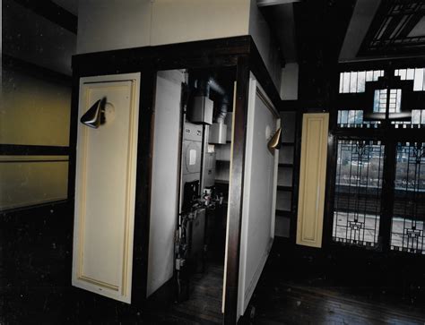 Living Room Gallery – Meyer May House