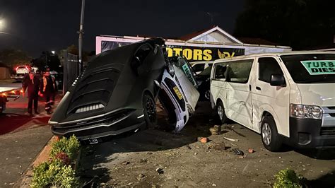 Lamborghini Crashes Through Rv Motors Concord Daily Telegraph