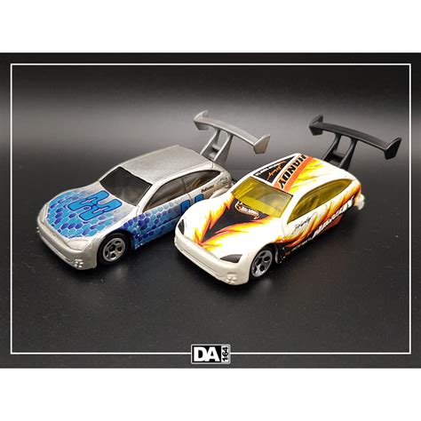 HOT WHEELS Loose Car Ford Focus 2pcs Shopee Malaysia