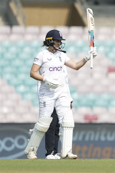 Nat Sciver-Brunt fought for England with a fifty | ESPNcricinfo.com