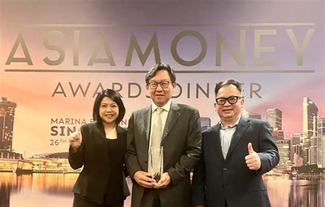 Cimb Niaga Raih Penghargaan Best Corporate Bank Di Indonesia Dari