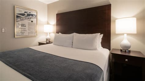 Portland Hotel Policies | Oxford Suites Portland - Jantzen Beach Hotel