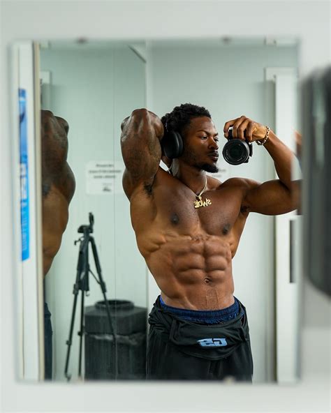 Drake Working Out Instagram