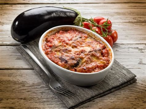 Parmigiana Di Melanzane Rezept So Einfach K Nnen Sie Den Italienischen