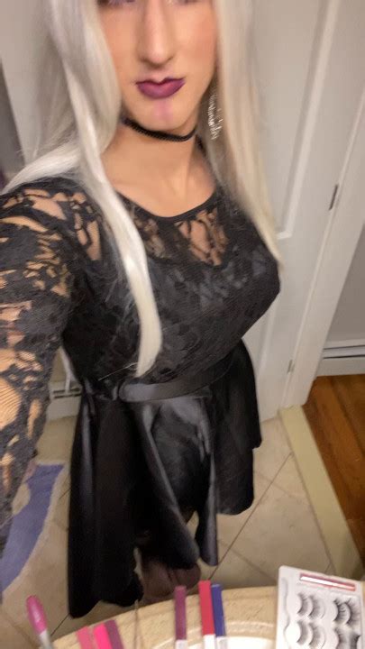 Dark Angel Crossdresser Bailey Wilde Official Profile