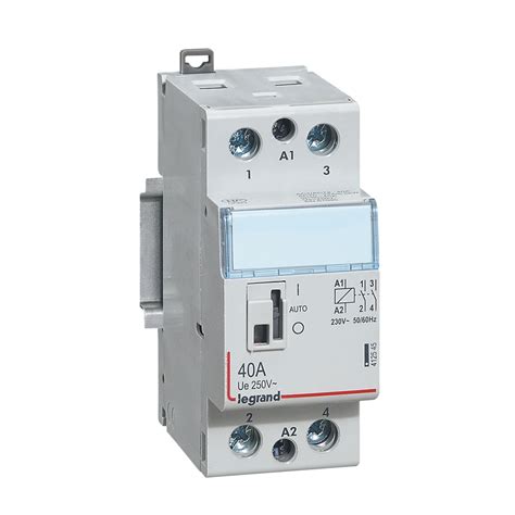 Contactor CX³ with front face handle 2 pole 40A 250V 2 NO