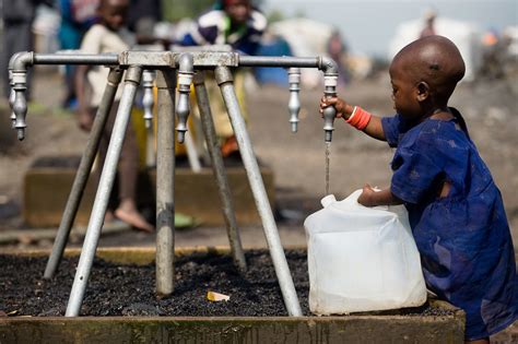 En RDC loccupation décoles par des déplacés perturbe la scolarité de