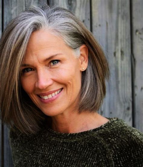 70 Anti Aging Short Hairstyles For Older Women Long Gray Hair Gorgeous Gray Hair Transition