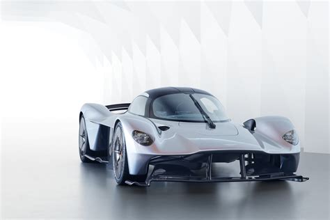 Aston Martin Valkyrie engine highlights revealed