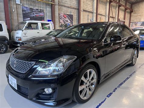 Toyota Crown Athlete Grs Scs Car Sales