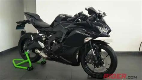 Harga Kawasaki Ninja Zx R Per April Termurah Kini Rp Juta