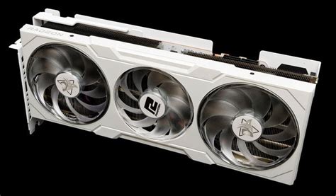 PowerColor Hellhound Radeon RX 7900 XTX Spectral White Review