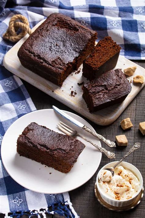 Old Fashioned Gingerbread - The Kitchen Magpie