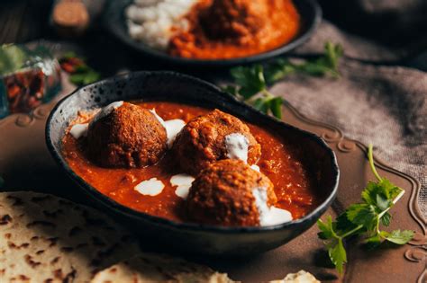 Try This Tasty Indian Kofta Meatball Curry Recipe