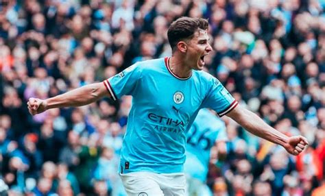 Julián Alvarez Anotó En La Goleada Del Manchester City Sobre Liverpool