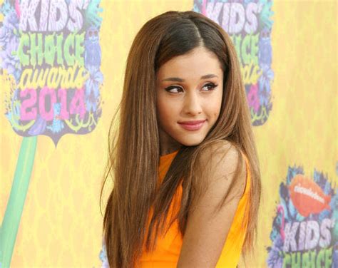 Ariana Grande Nude Photo Leak An April Fools Prank