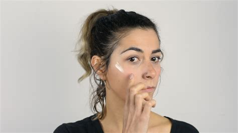 How to Apply Cream Highlighter: 10 Steps (with Pictures) - wikiHow