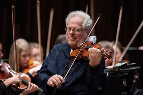 Violinist Itzhak Perlman makes his BYU debut - Deseret News