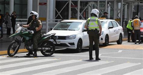 Impacto Tras Denuncia De Estafa En Aeropuerto De Santiago Taxista