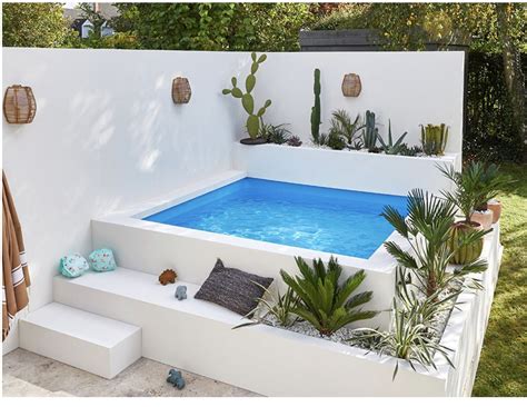 Small Pool Design Backyard Pool Designs Outdoor Decor Backyard