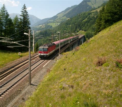 Xxx Mit Ic Wien Westbahnhof Villach Hbf Am Nahe