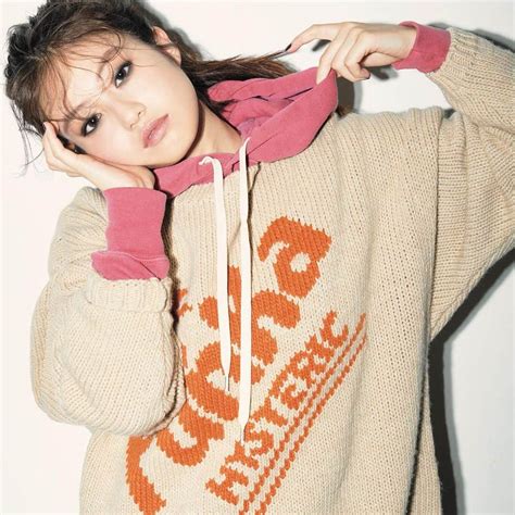 Sweetさんのインスタグラム写真 Sweetinstagram「本日発売 ️sweet12月号 今田美桜ちゃんが、sweet×