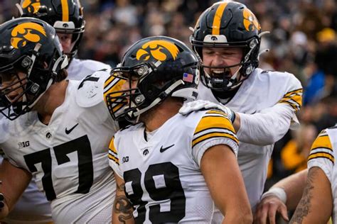 Iowa football vs. Wisconsin: TV, live stream, point spread, predictions ...