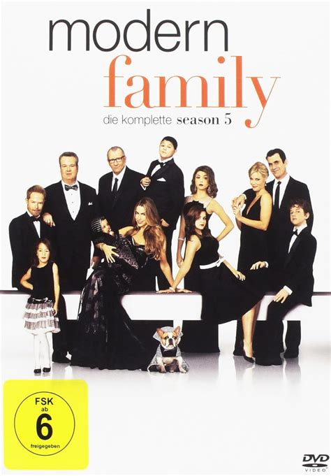 Amazon.com: Modern Family - Season 5 : Movies & TV