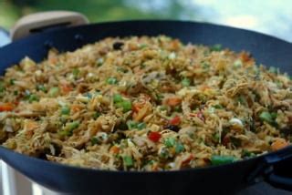 Chaulafan de pollo or chicken fried rice - Laylita's Recipes