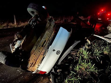 A Gazeta Acidente Grave Entre Dois Carros Causa Mortes Em Pinheiros