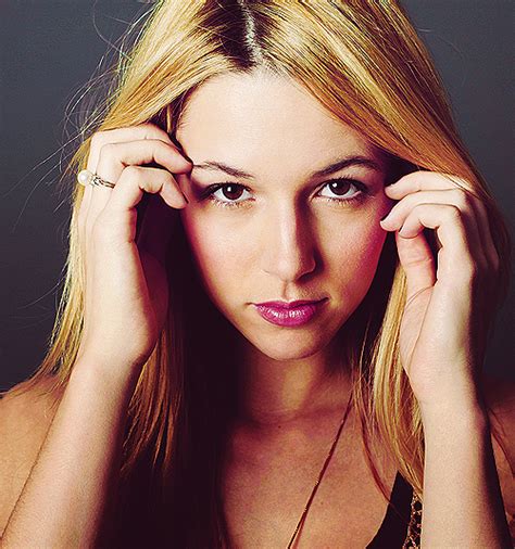 Alona - Alona Tal Fan Art (23727819) - Fanpop