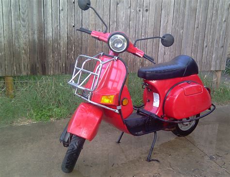 Scooter, Texas: Hamara Bajaj