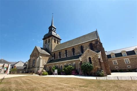 Un été en région de Pontchâteau à la découverte de l abbatiale de